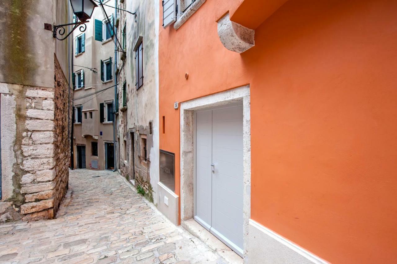 Apartment And Studio Ca' 3 Vie โรวีน ภายนอก รูปภาพ