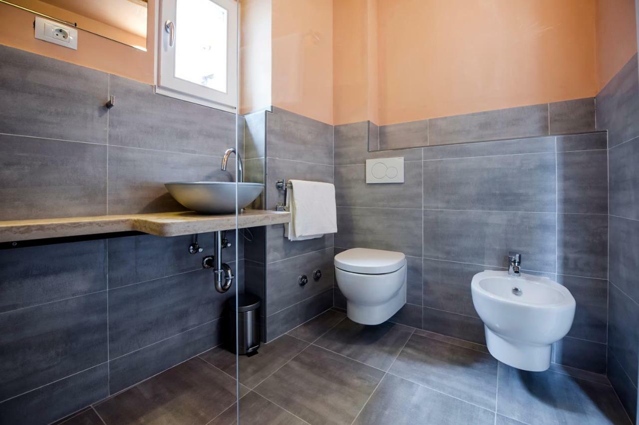 Apartment And Studio Ca' 3 Vie โรวีน ภายนอก รูปภาพ